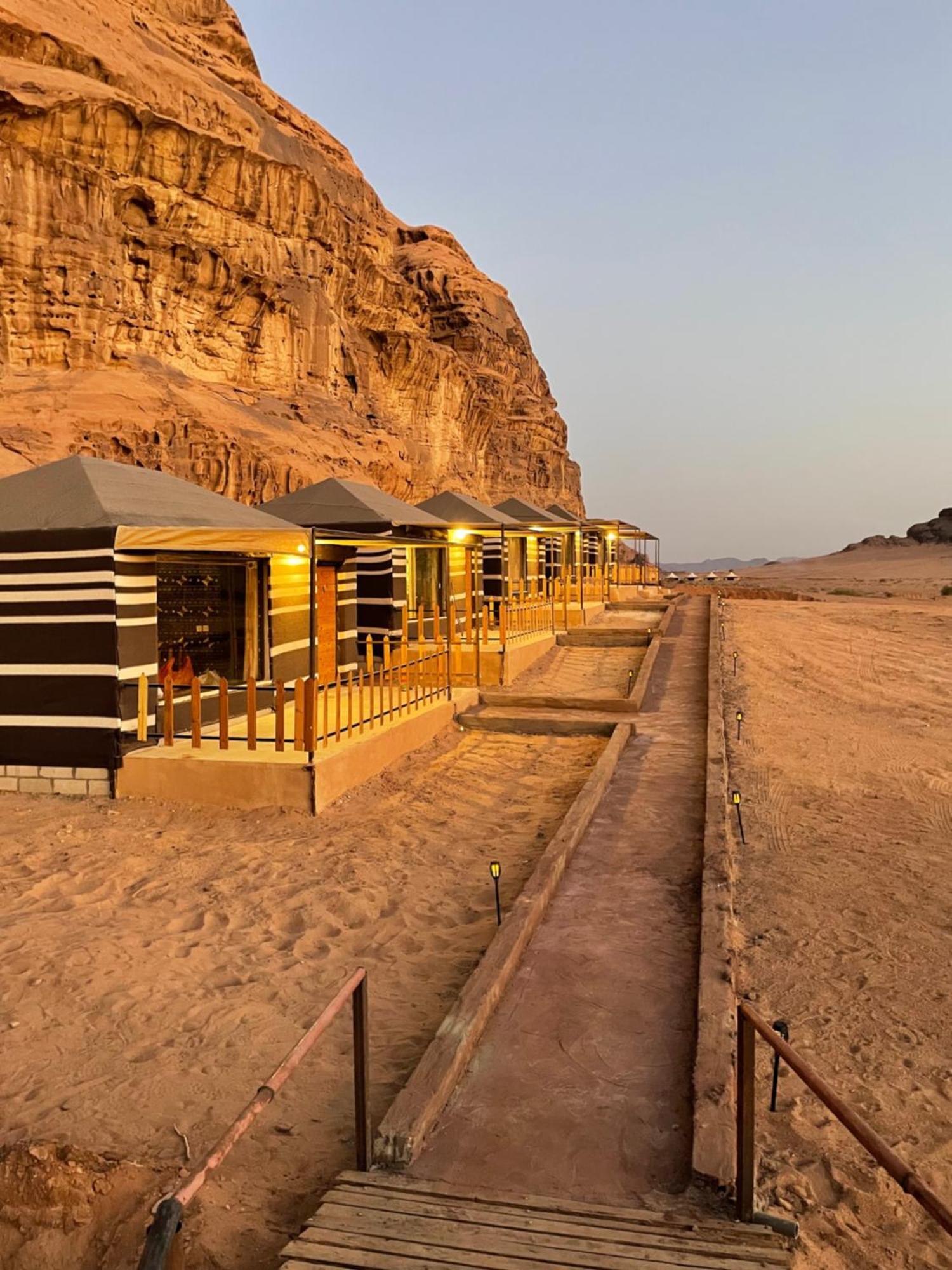 Hotel Zawaideh Desert Camp Wadi Rum Exteriér fotografie